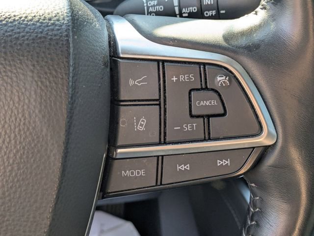 Certified 2021 Toyota Highlander Platinum AWD/4WD image 18