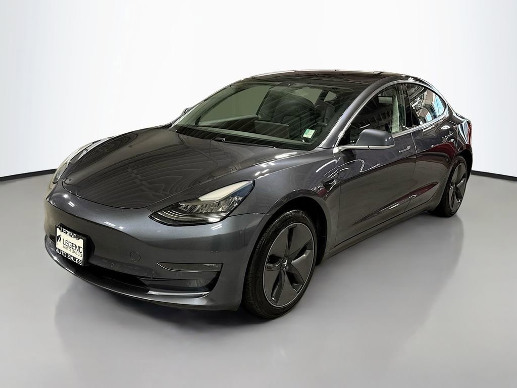 Used 2018 Tesla Model 3 Long Range video 1