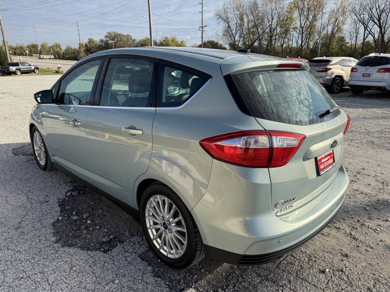 Used 2014 Ford C-MAX SEL w/ Equipment Group 302A FWD image 5