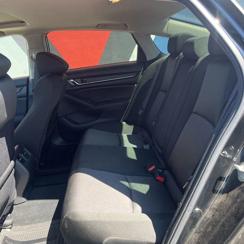 Used 2019 Honda Accord EX image 10