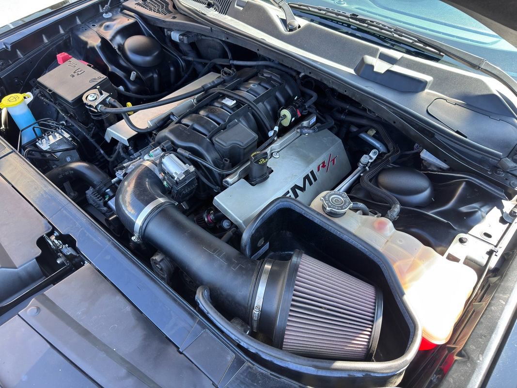 Used 2019 Dodge Challenger R/T RWD image 39
