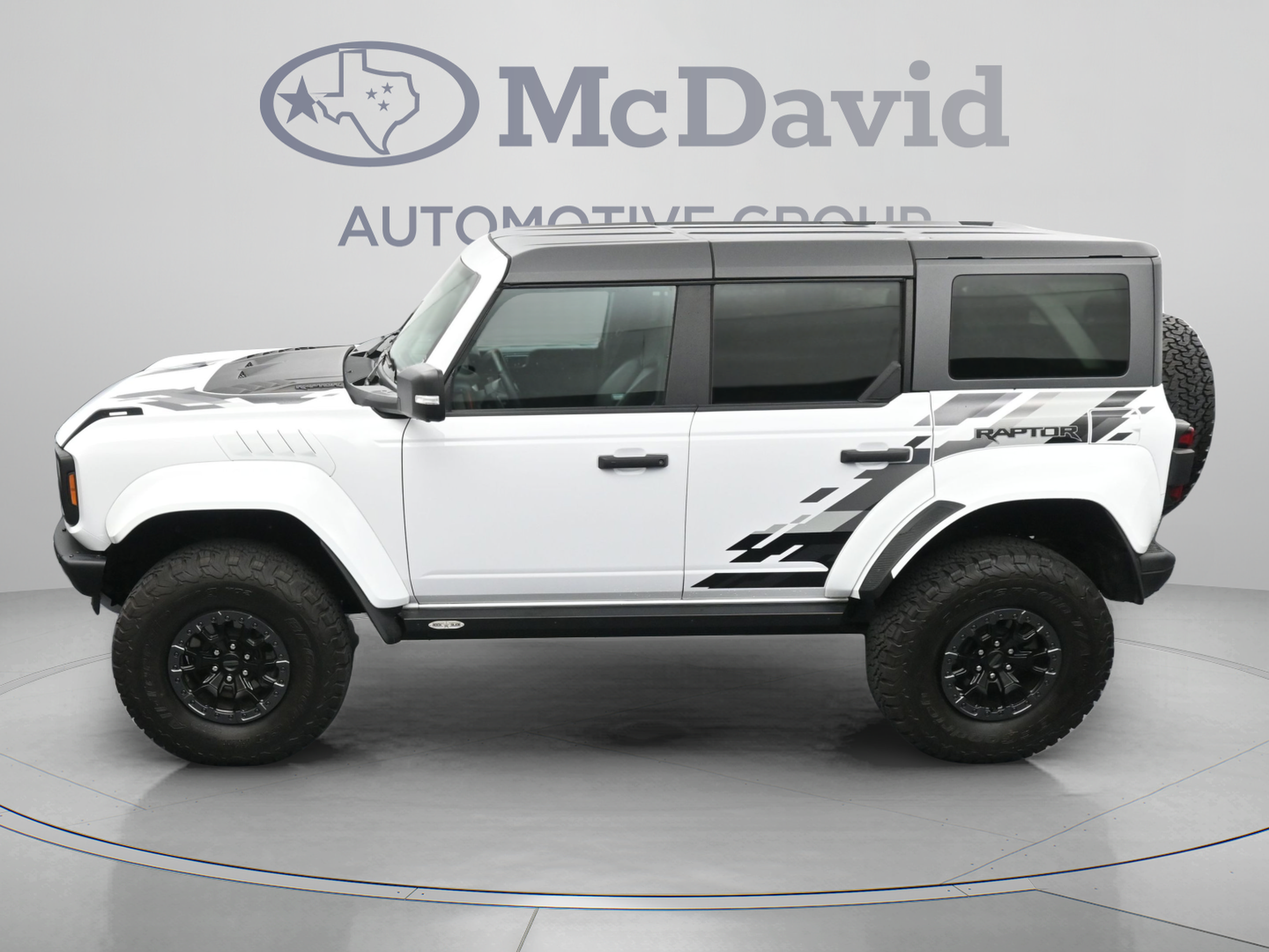 Used 2024 Ford Bronco Raptor w/ Interior Carbon Fiber Pack 6 AWD/4WD image 40