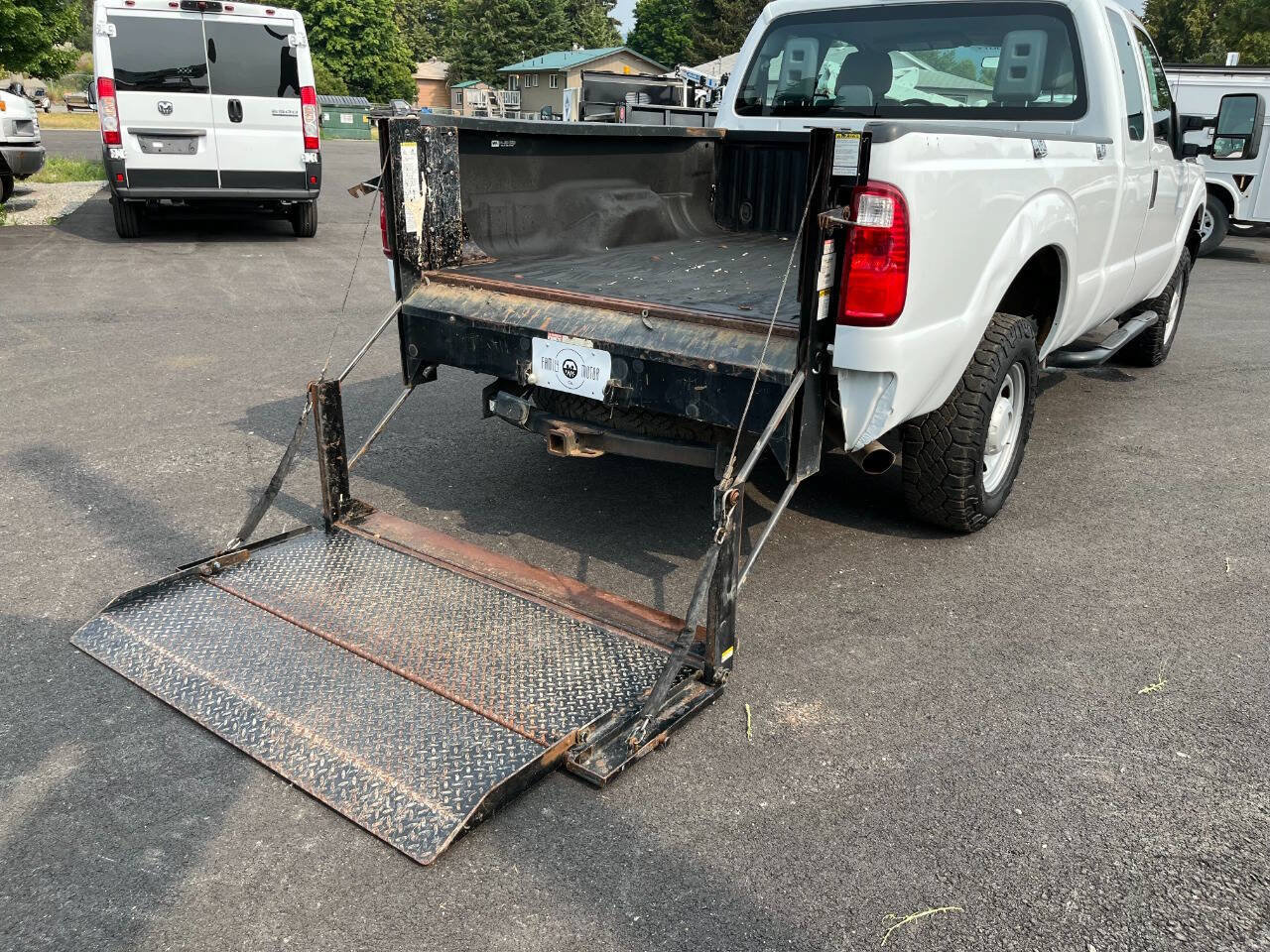 Used 2015 Ford F250 XL AWD/4WD image 24
