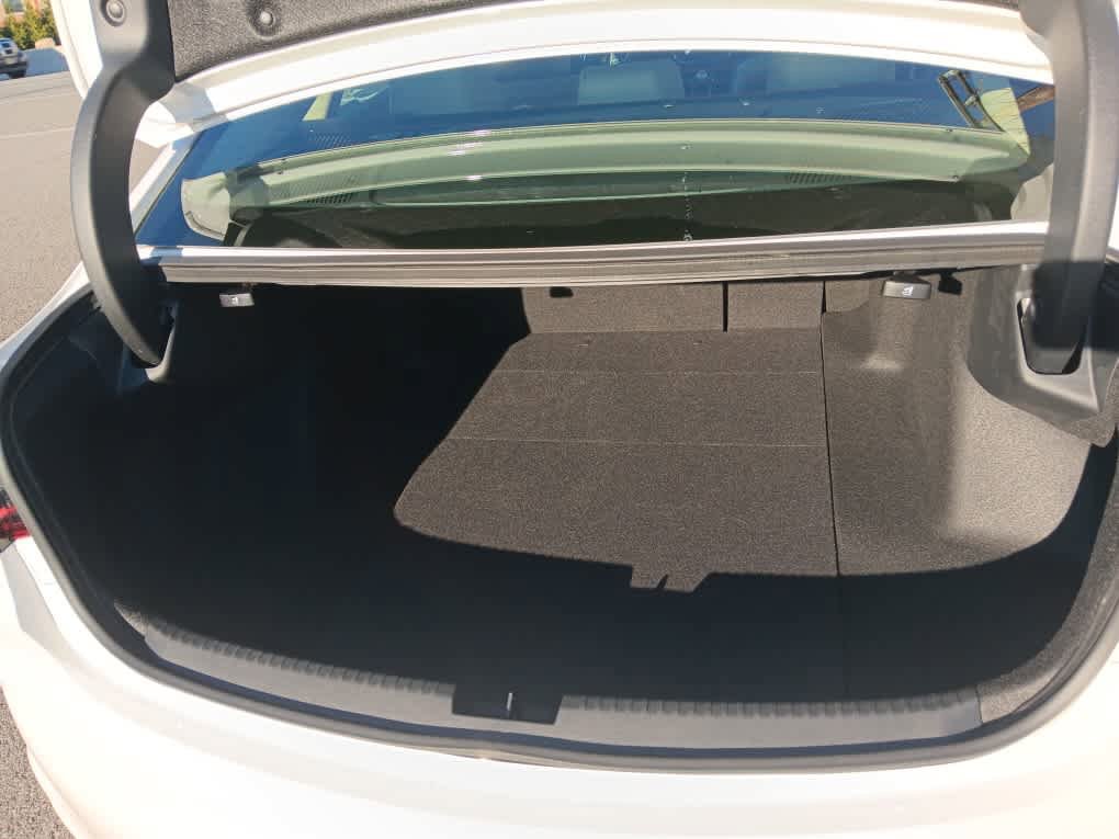 Used 2025 Acura TLX w/ Technology Package image 31