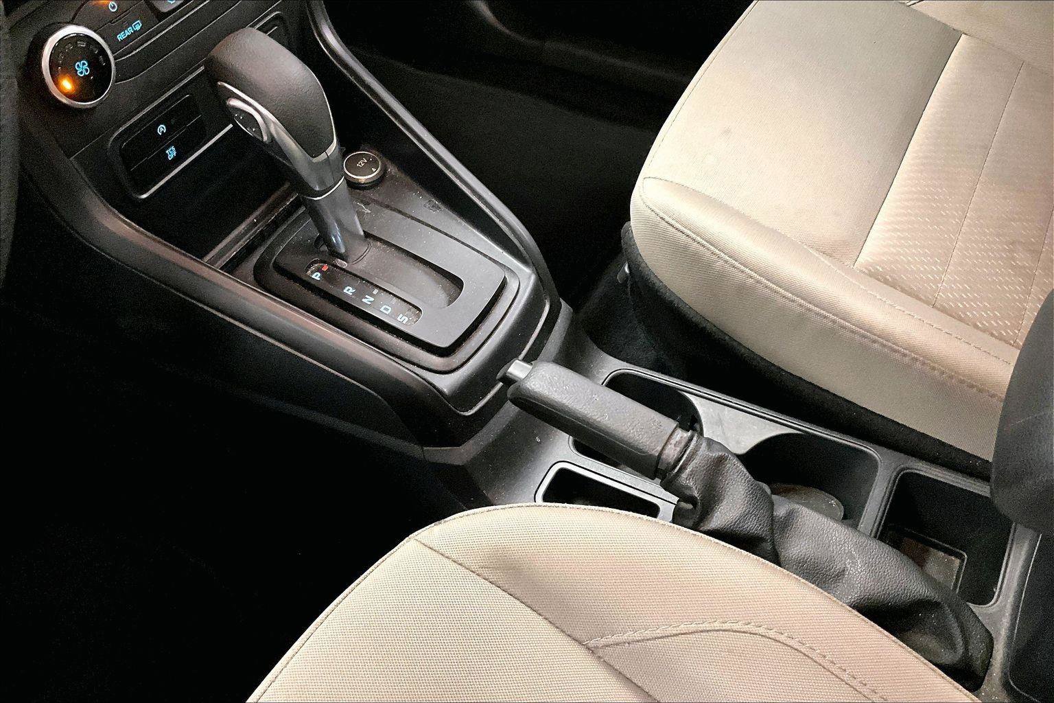 Used 2021 Ford EcoSport S image 16