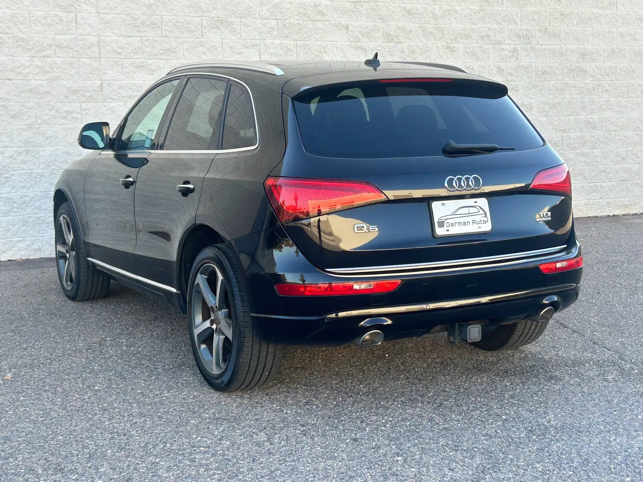 Used 2015 Audi Q5 TDI Premium Plus w/ Technology Package AWD/4WD image 6