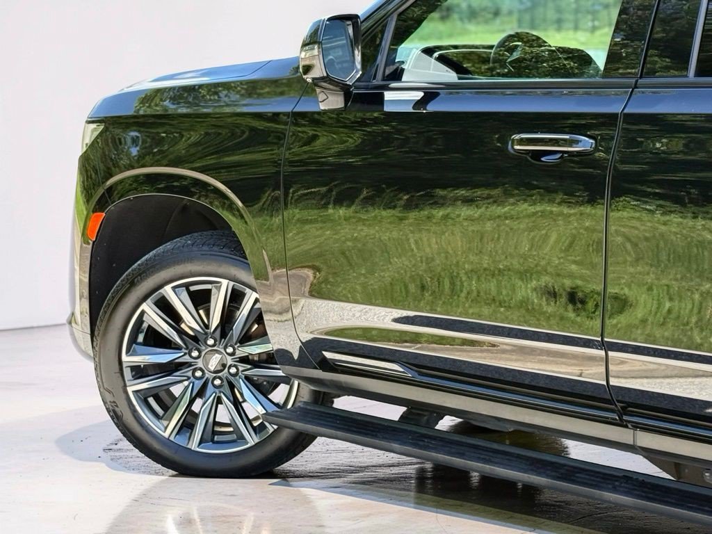 Certified 2022 Cadillac Escalade Sport Platinum RWD image 9