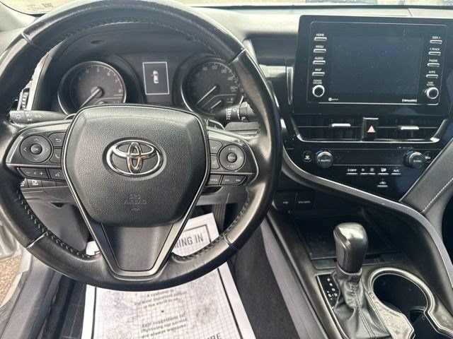Used 2023 Toyota Camry SE FWD image 15
