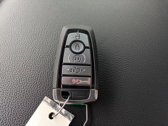 Used 2024 Ford F250 Lariat w/ Lariat Ultimate Package AWD/4WD image 34