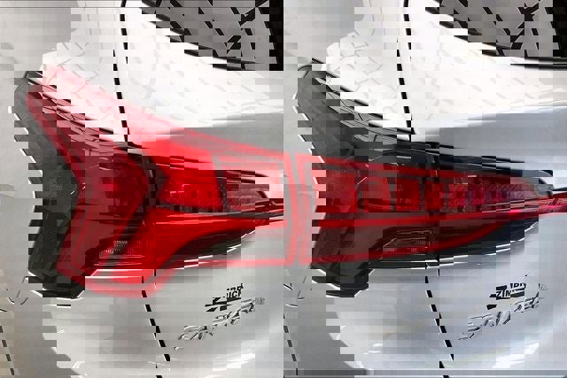 Used 2022 Hyundai Santa Fe Limited image 27