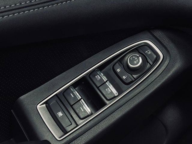 Used 2025 Subaru Ascent Limited w/ Popular Package #1 image 15