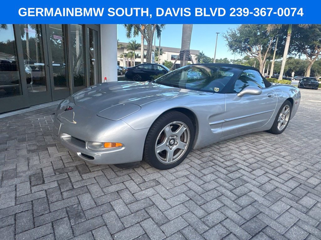 Used 1999 Chevrolet Corvette Convertible RWD image 3