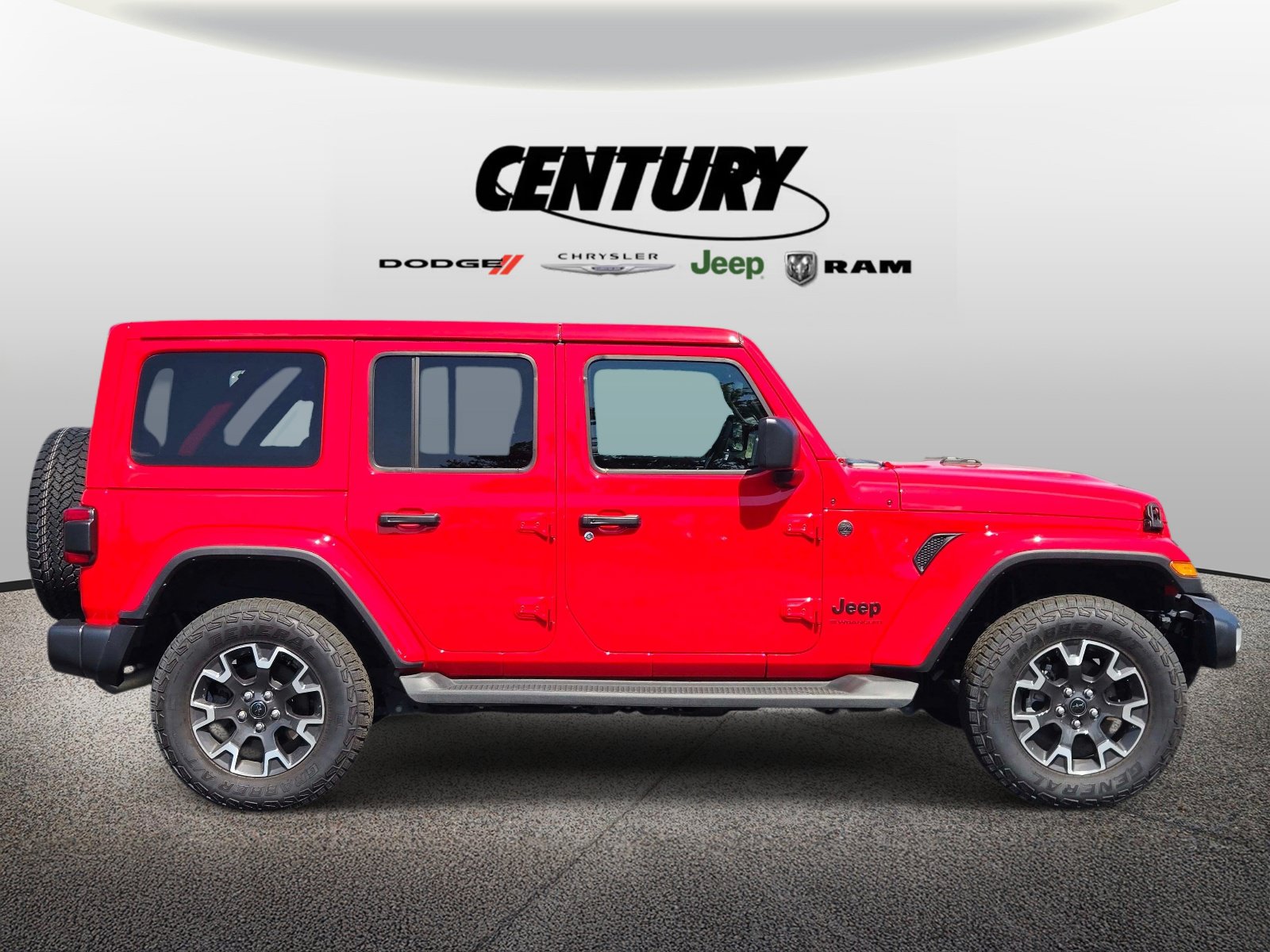 Used 2025 Jeep Wrangler Unlimited Sahara AWD/4WD image 2