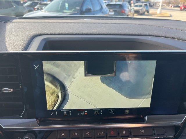 Used 2024 Chevrolet Silverado 1500 LTZ image 29