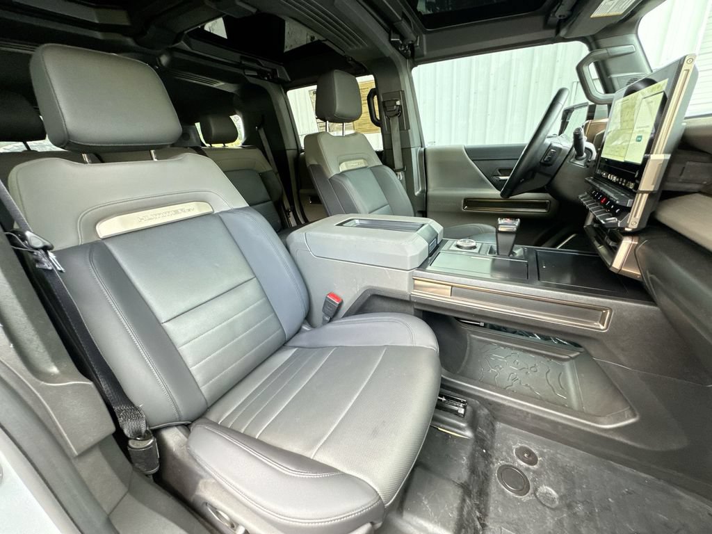 Used 2025 GMC Hummer EV 3X w/ Extreme Off-Road Package AWD/4WD image 31