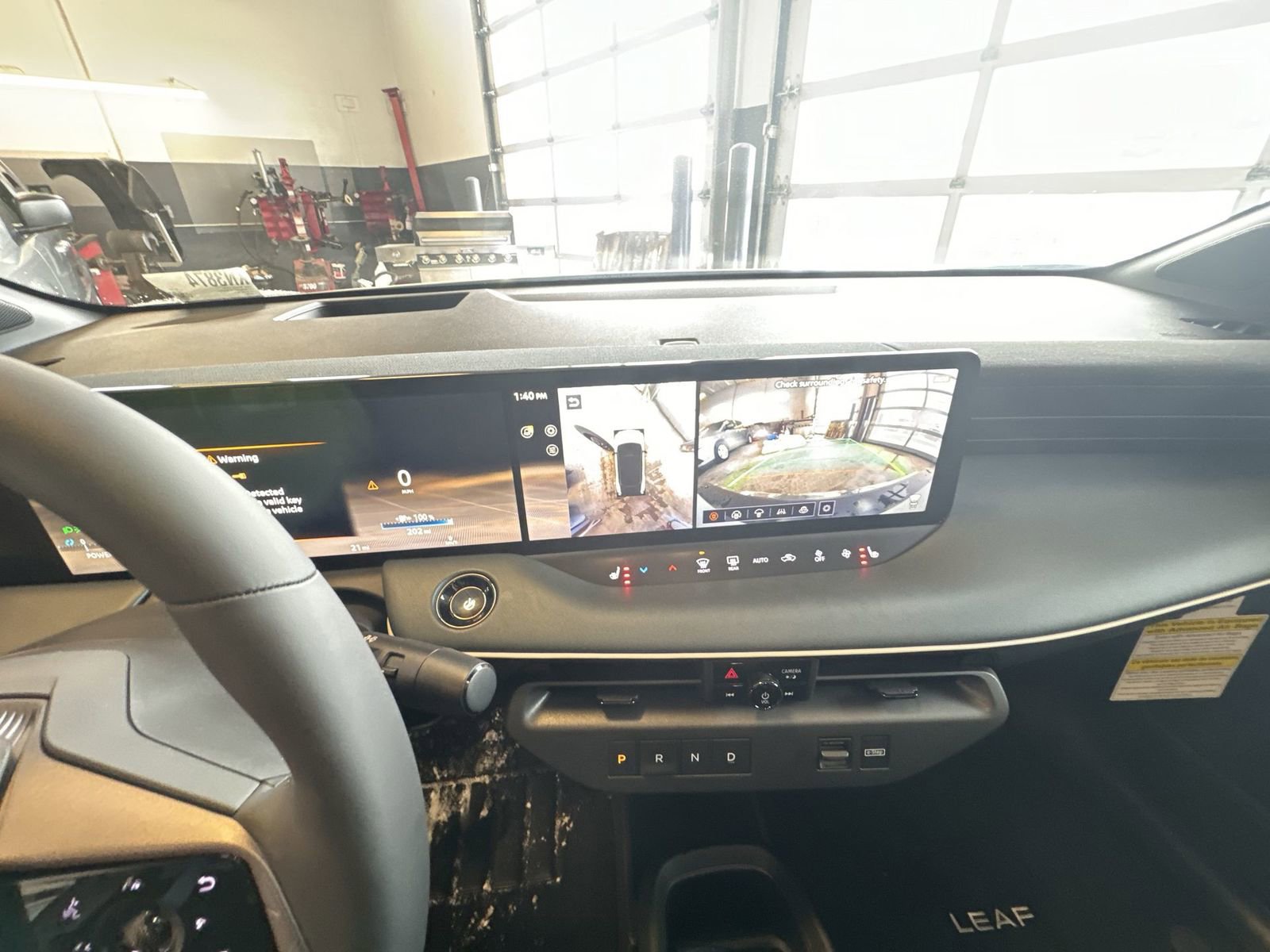 New 2026 Nissan Leaf Platinum+ w/ Cargo Package (Platinum+) image 24