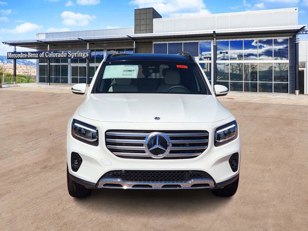 New 2026 Mercedes-Benz GLB 250 4MATIC image 2