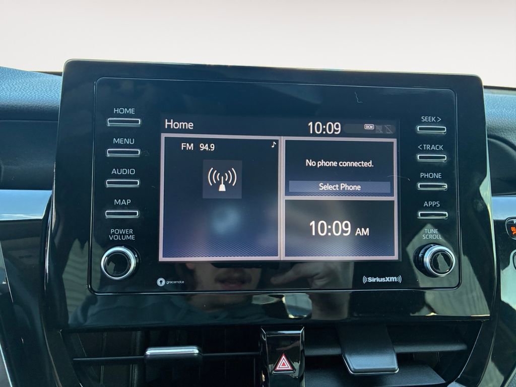 Used 2021 Toyota Camry SE w/ Convenience Package image 21