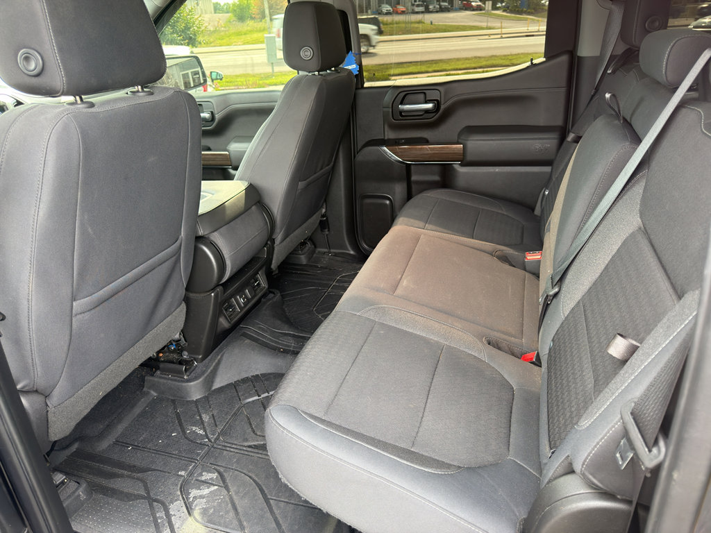Used 2019 Chevrolet Silverado 1500 LT Trail Boss w/ Convenience Package AWD/4WD image 10