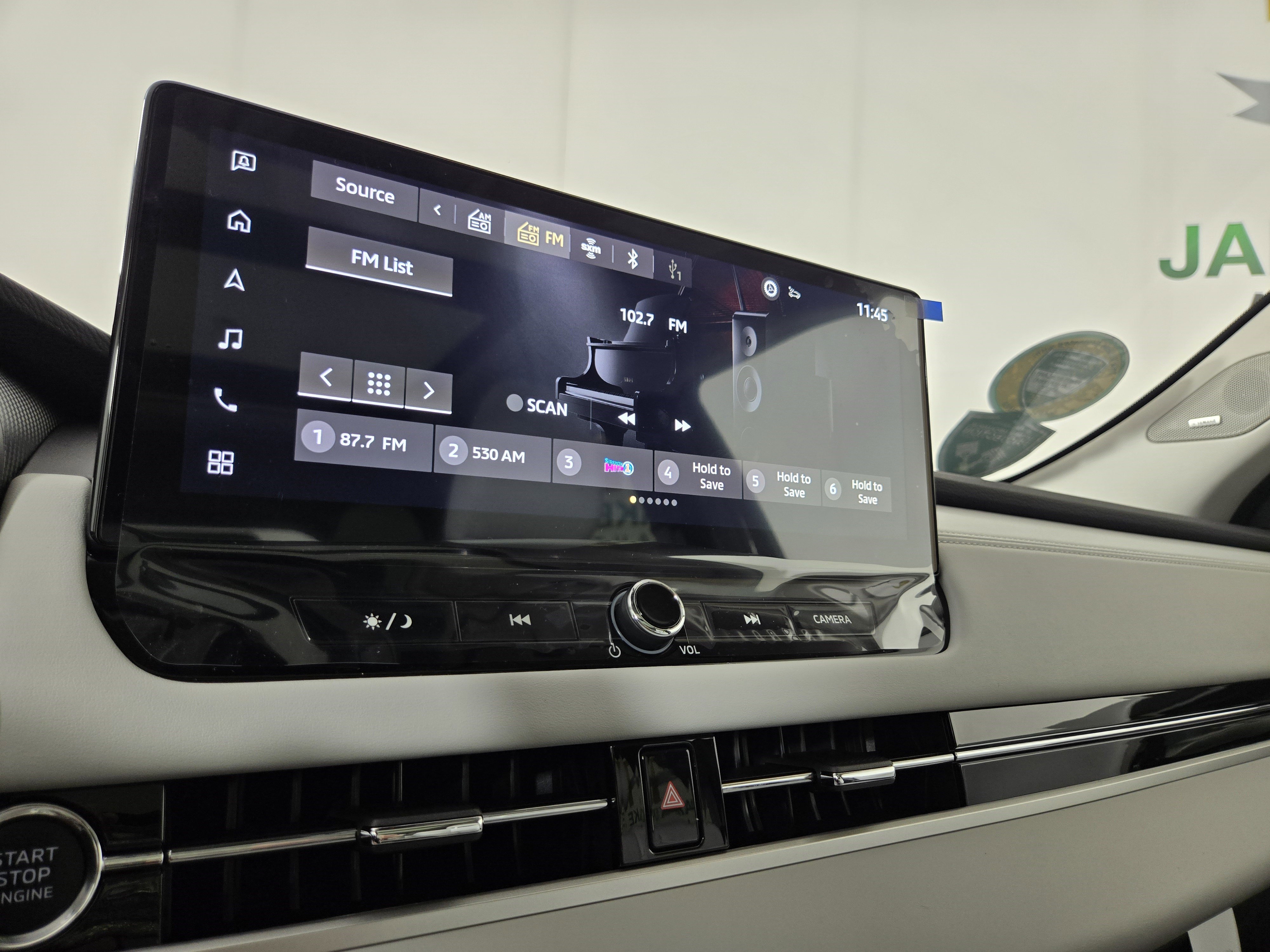 New 2025 Mitsubishi Outlander SEL image 19