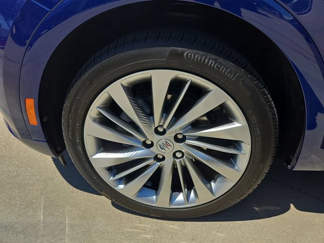 Used 2024 Buick Envision Avenir AWD/4WD image 31