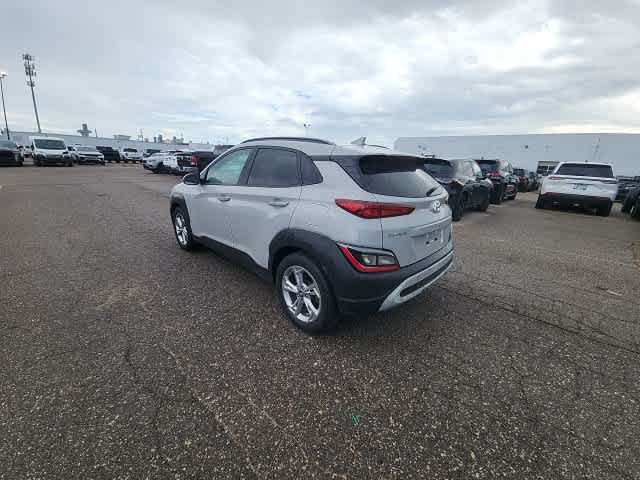 Used 2022 Hyundai Kona SEL w/ Convenience Package AWD/4WD image 16