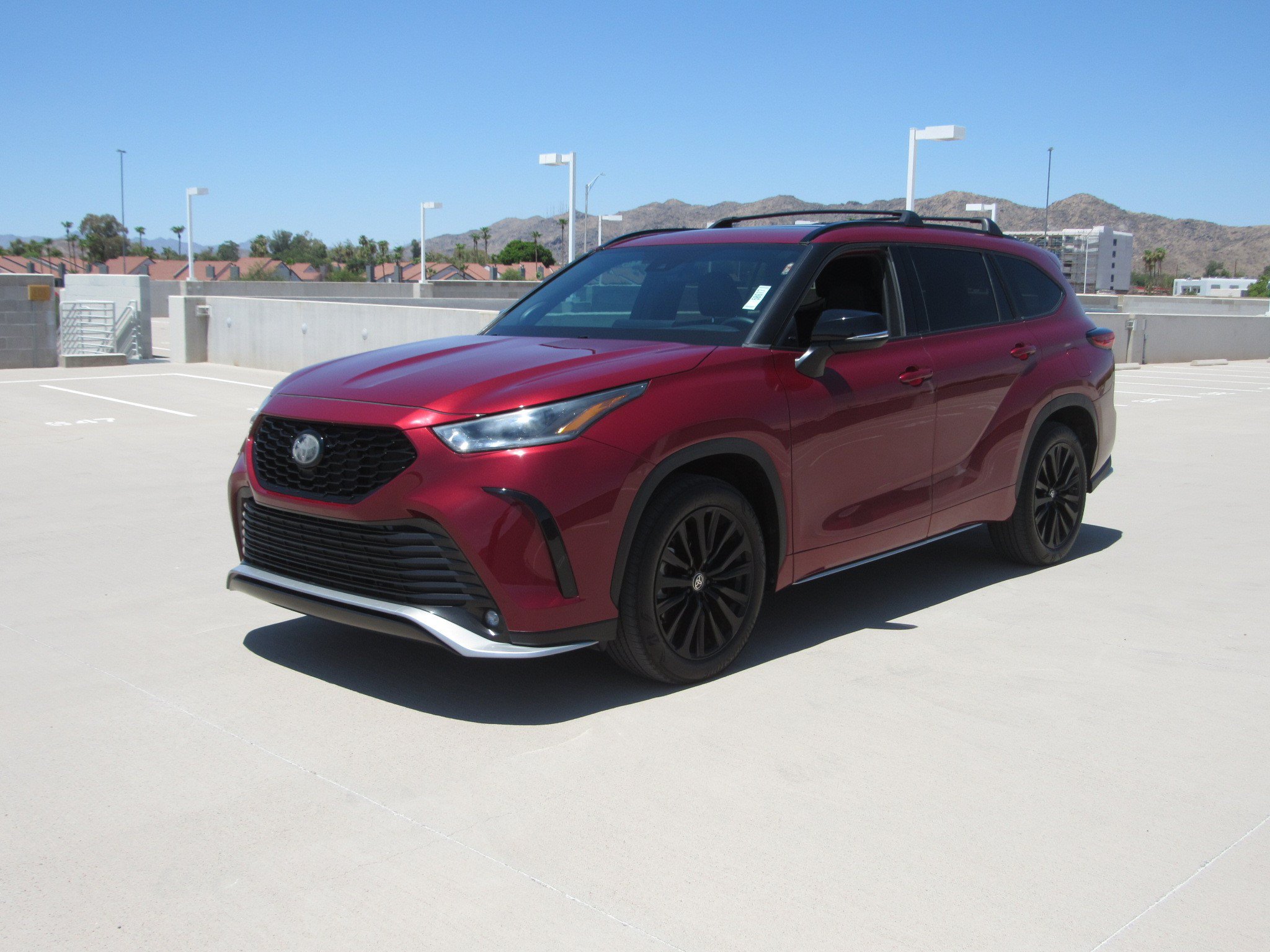 Used 2023 Toyota Highlander XSE