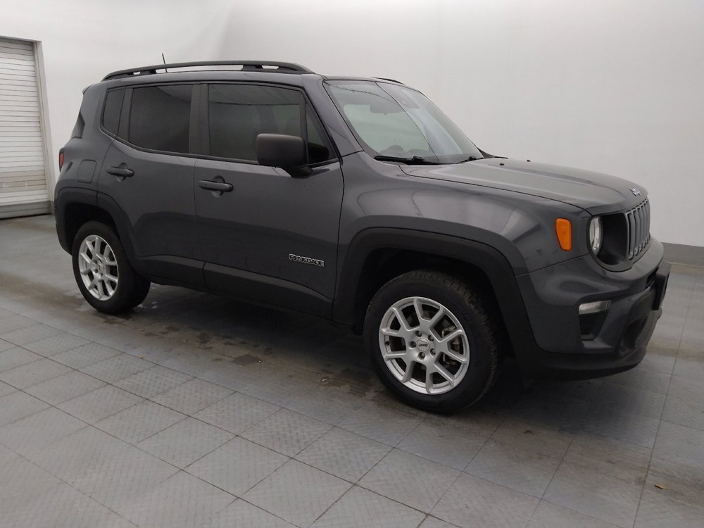 Used 2022 Jeep Renegade Latitude w/ Sun/Sound Group image 11