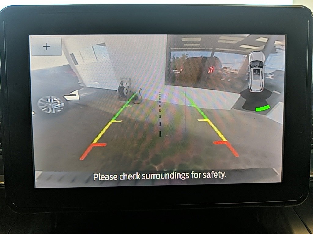 Used 2021 Ford Explorer XLT w/ Equipment Group 202A image 17