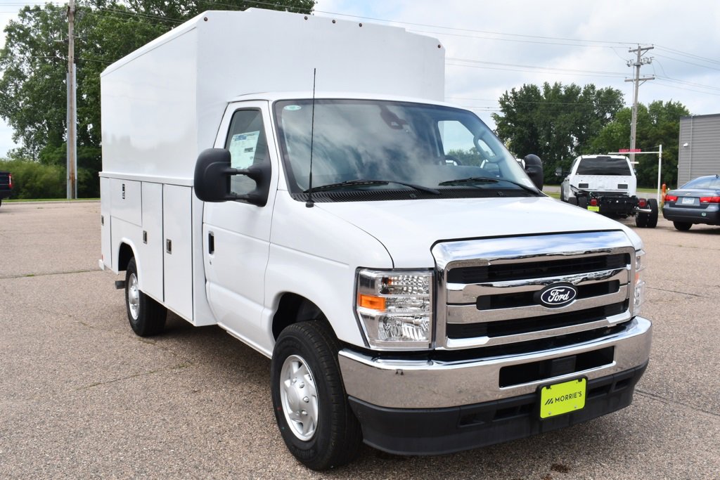New 2026 Ford E-350 and Econoline 350 Super Duty w/ Power Equipment Group image 4