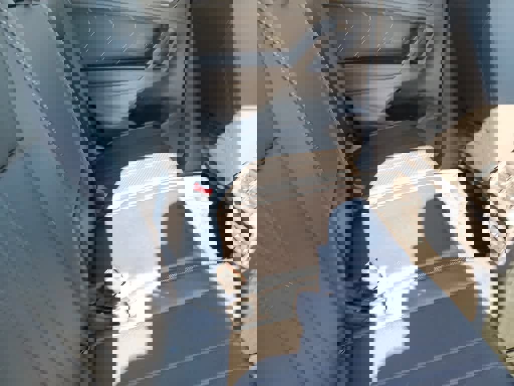 Used 2024 Volkswagen Tiguan SE image 23