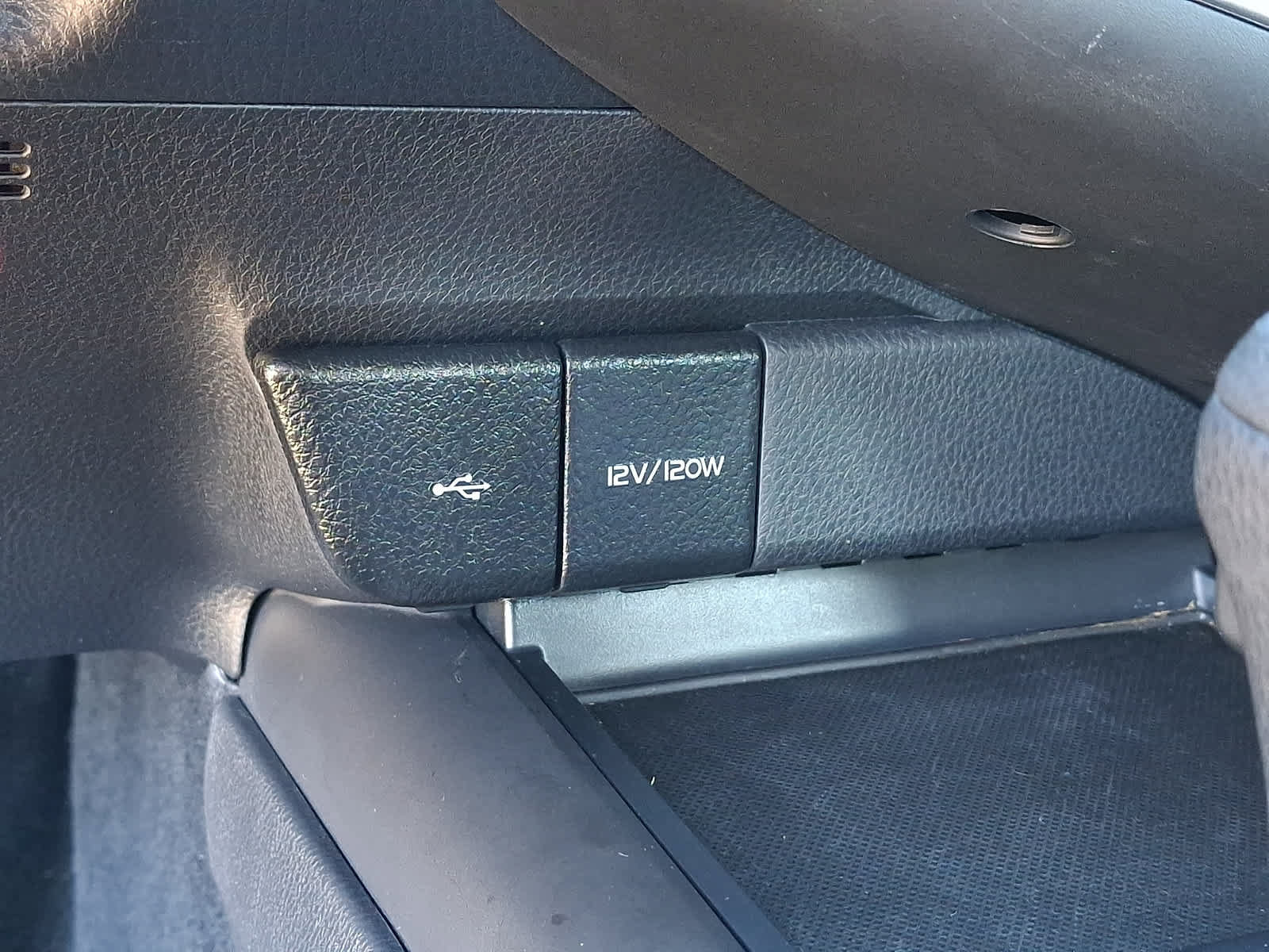 Certified 2024 Toyota Camry LE FWD image 29