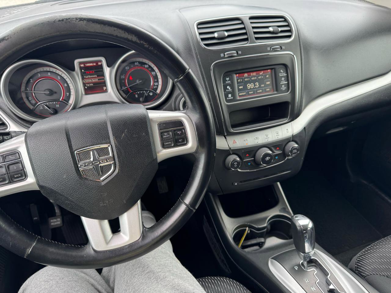 Used 2018 Dodge Journey SE w/ Popular Equipment Group image 17