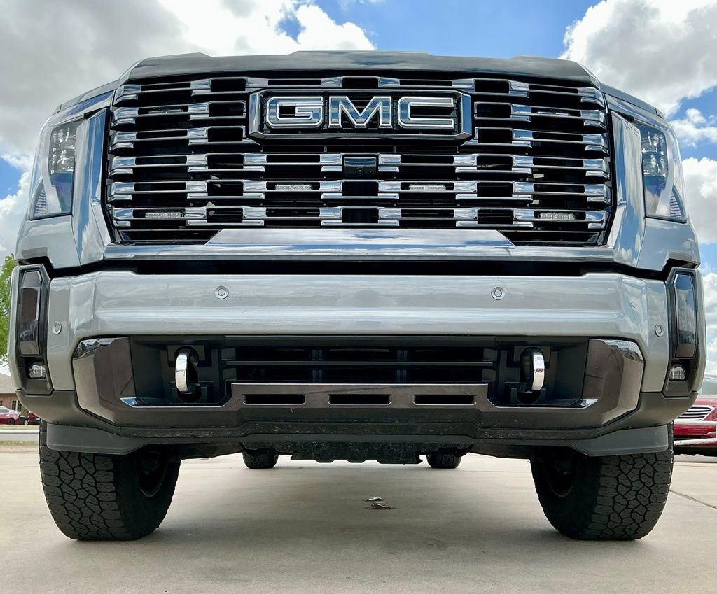 Used 2024 GMC Sierra 2500 Denali Ultimate w/ Max Trailering Package AWD/4WD image 9
