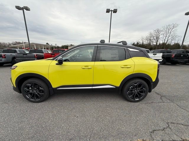 New 2025 Nissan Kicks SR image 8