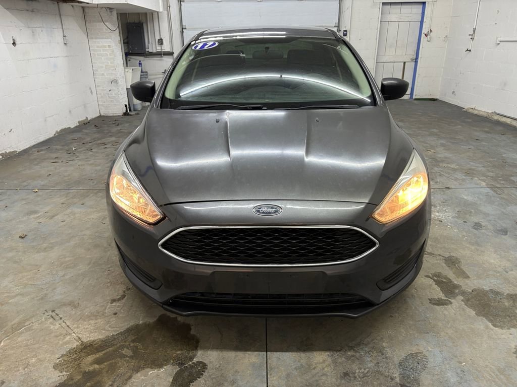 Used 2017 Ford Focus S image 23