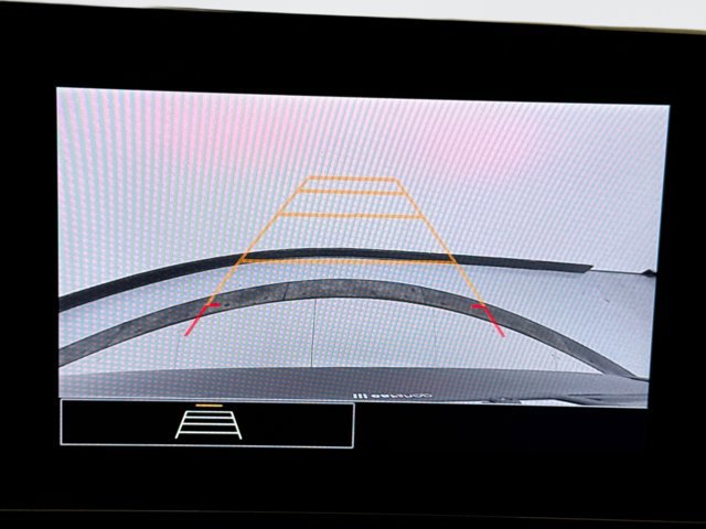 Used 2025 Chevrolet Trax RS image 15