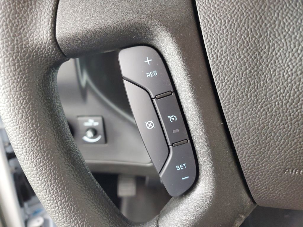 New 2026 Chevrolet Express 2500 w/ Driver Convenience Package image 23