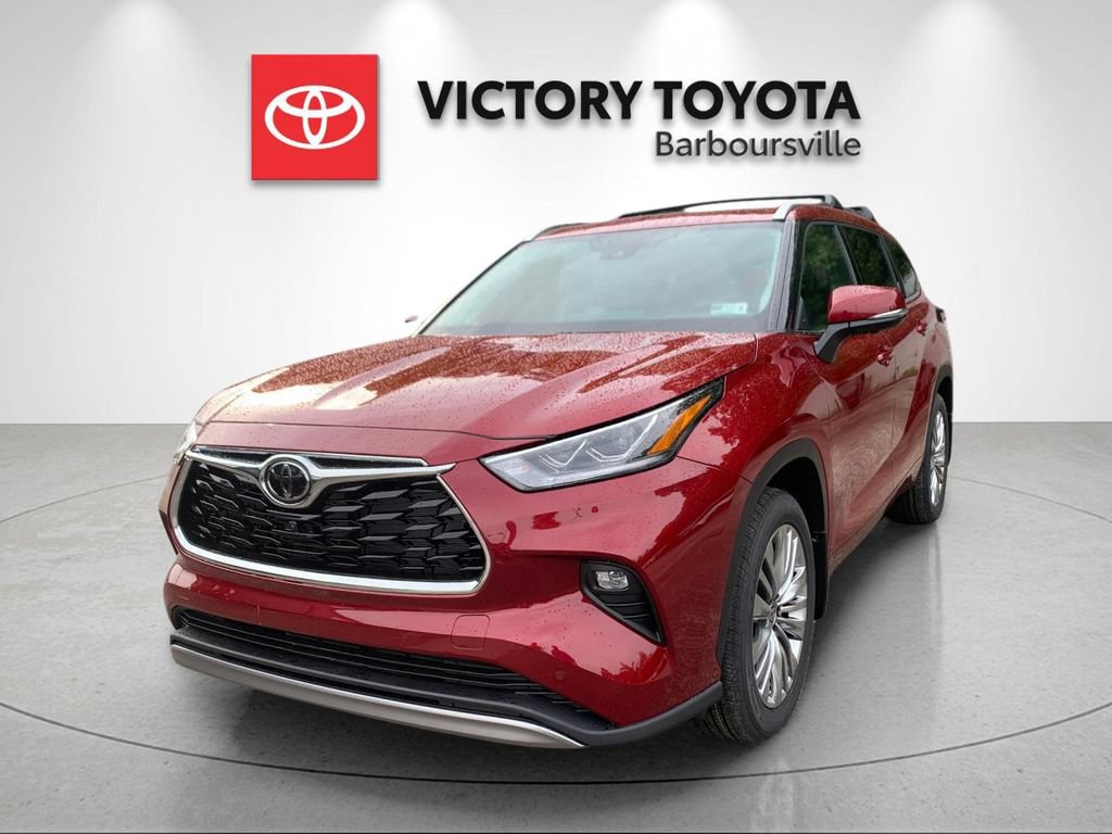 New 2026 Toyota Highlander Platinum AWD/4WD image 1