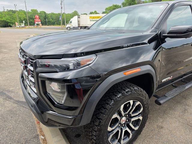Used 2023 GMC Canyon AT4 w/ AT4 Premium Package AWD/4WD image 3