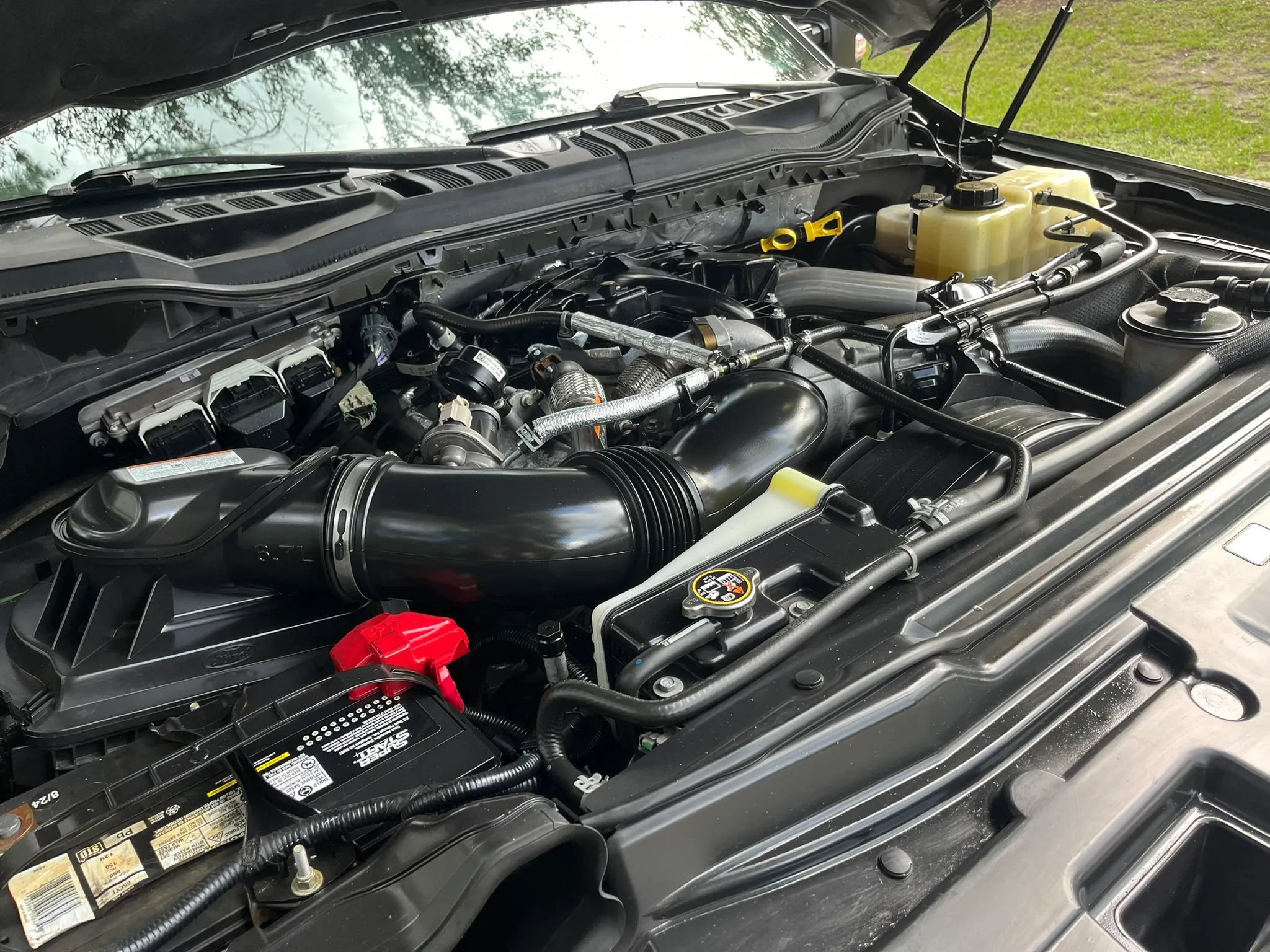 Used 2019 Ford F250 Lariat AWD/4WD image 14