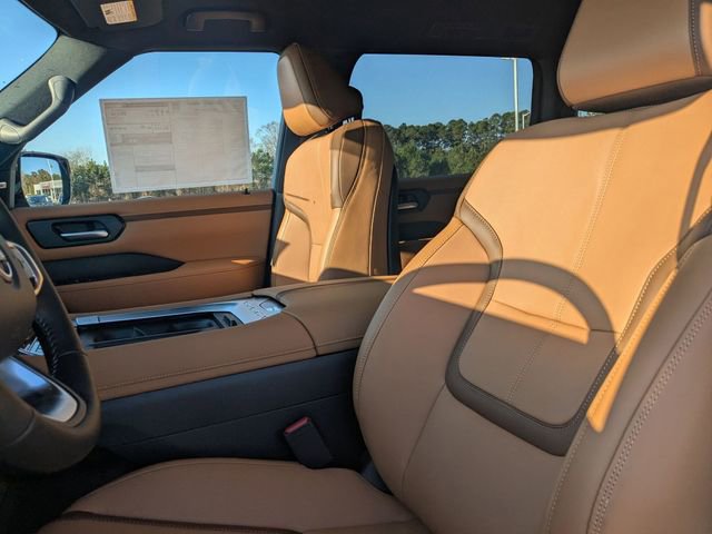 New 2026 Nissan Armada SL w/ Captain's Chari Seat Package AWD/4WD image 14