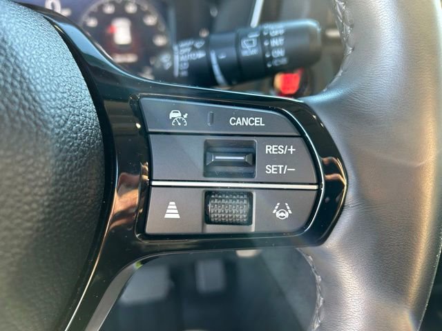 Used 2025 Honda Pilot Elite image 16