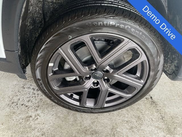 New 2026 Jeep Compass Limited image 10