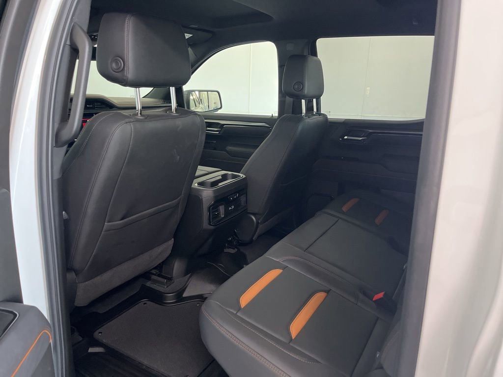 Used 2025 GMC Sierra 1500 AT4 image 23