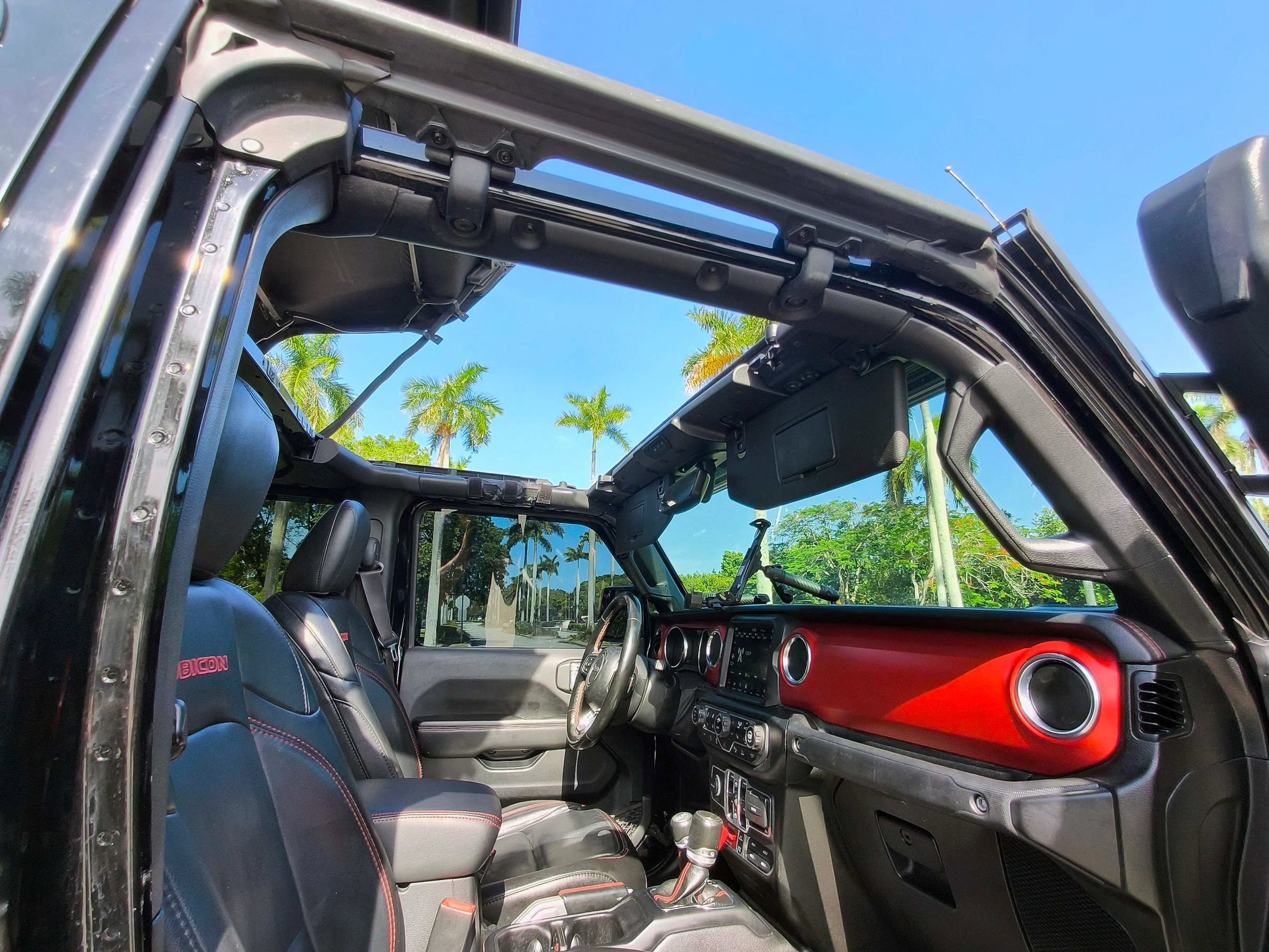 Used 2020 Jeep Gladiator Rubicon AWD/4WD image 37
