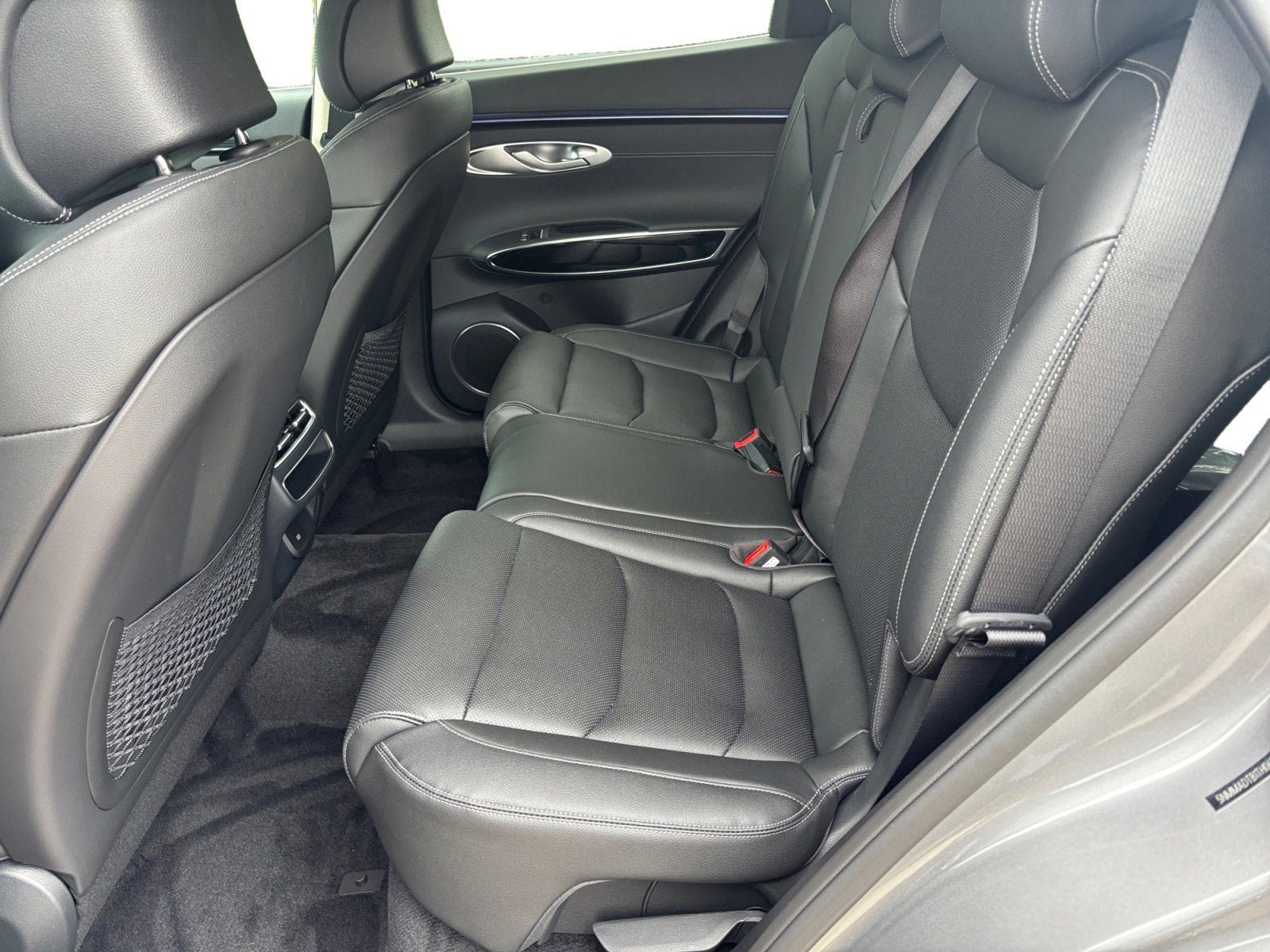 New 2026 Genesis GV70 2.5T AWD/4WD image 13