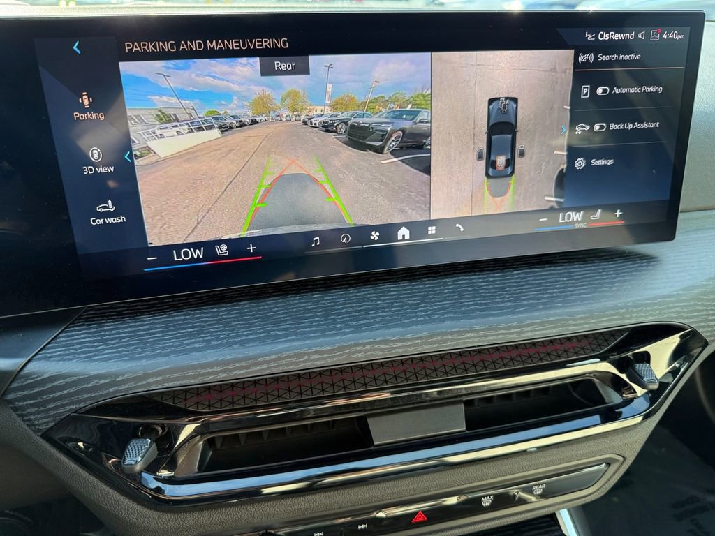 Certified 2025 BMW 230i xDrive Coupe w/ Premium Package image 22