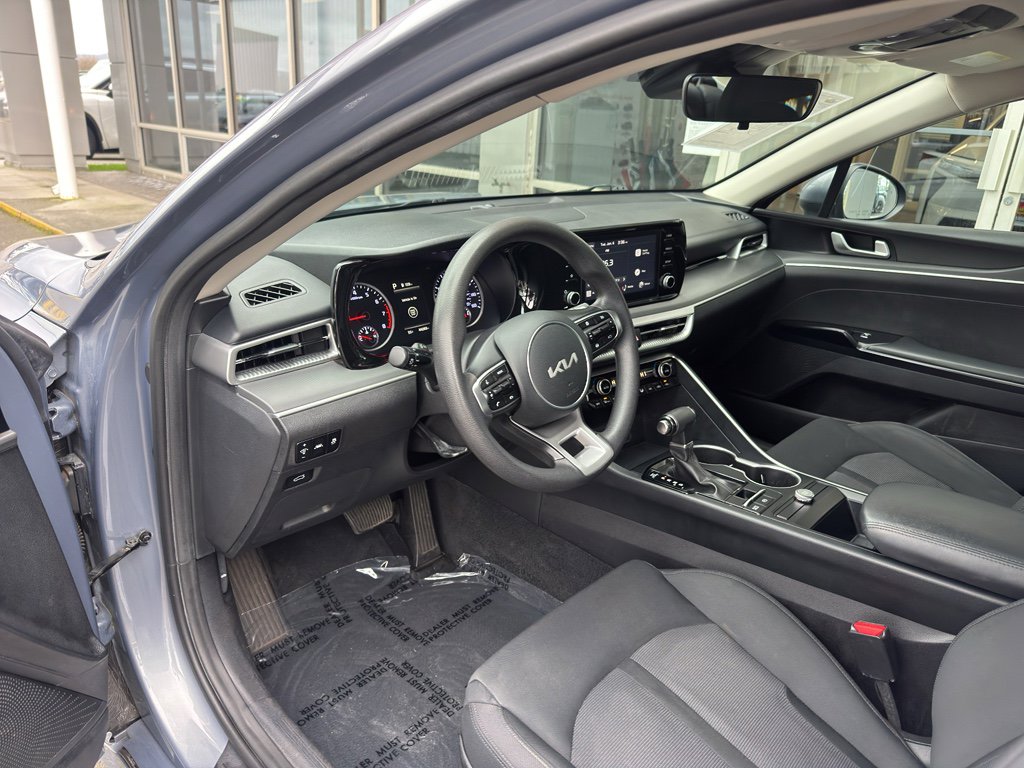 Used 2022 Kia K5 LXS image 3