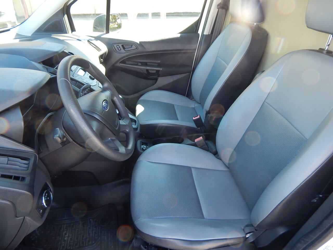 Used 2015 Ford Transit Connect XL FWD image 17